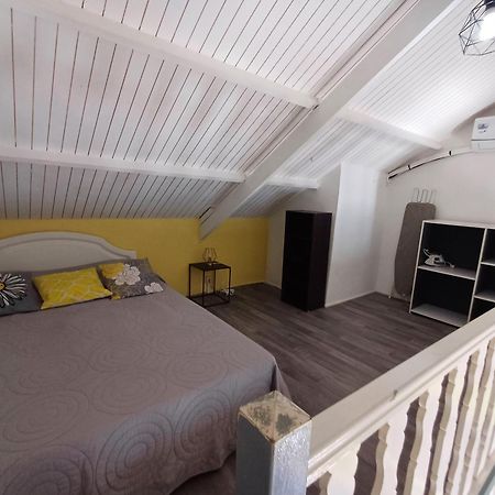 9 Lyly Location F3 Mezzanine Apartamento Sainte-Anne Exterior foto