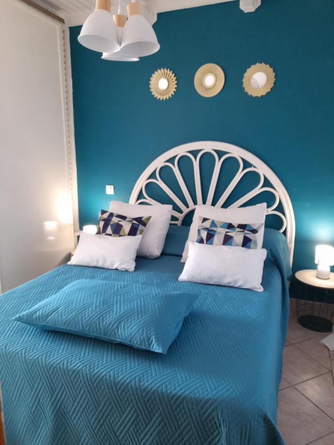 9 Lyly Location F3 Mezzanine Apartamento Sainte-Anne Exterior foto